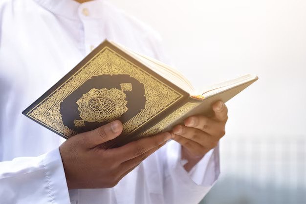 Menemukan Keindahan dan Hikmah Agama Islam